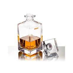 Julia Paola Whisky Decanter